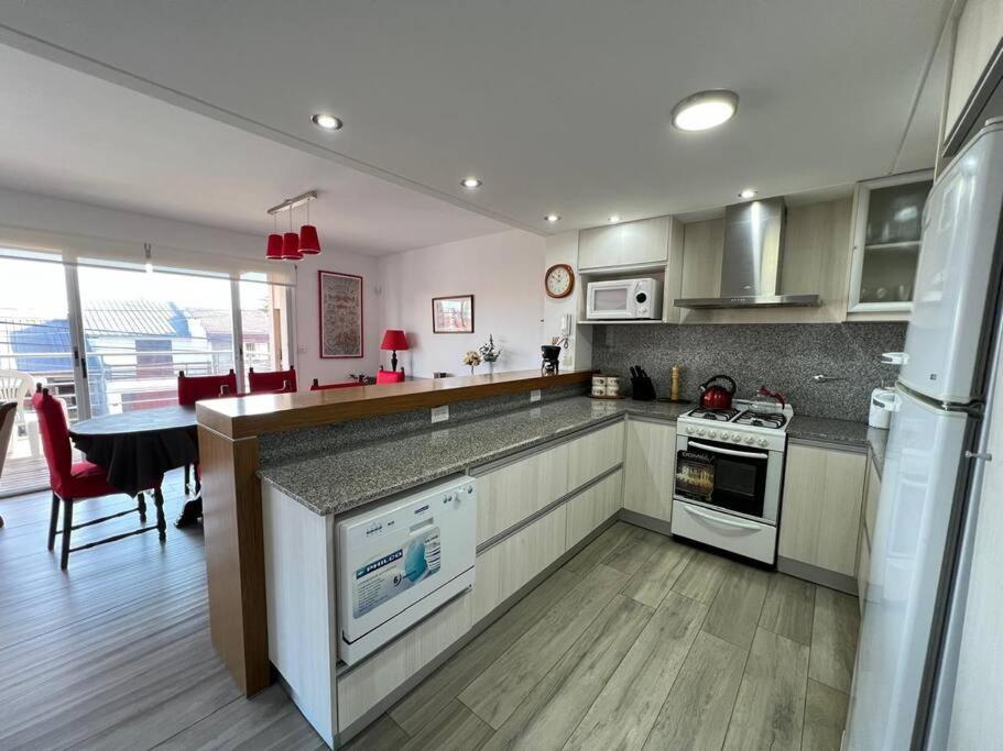 Apartamento Departamento De Categoria A 50mt De Playa La Perla Mar del Plata