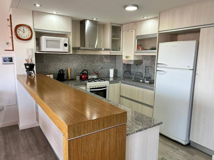 Departamento De Categoria A 50mt De Playa La Perla Apartamento